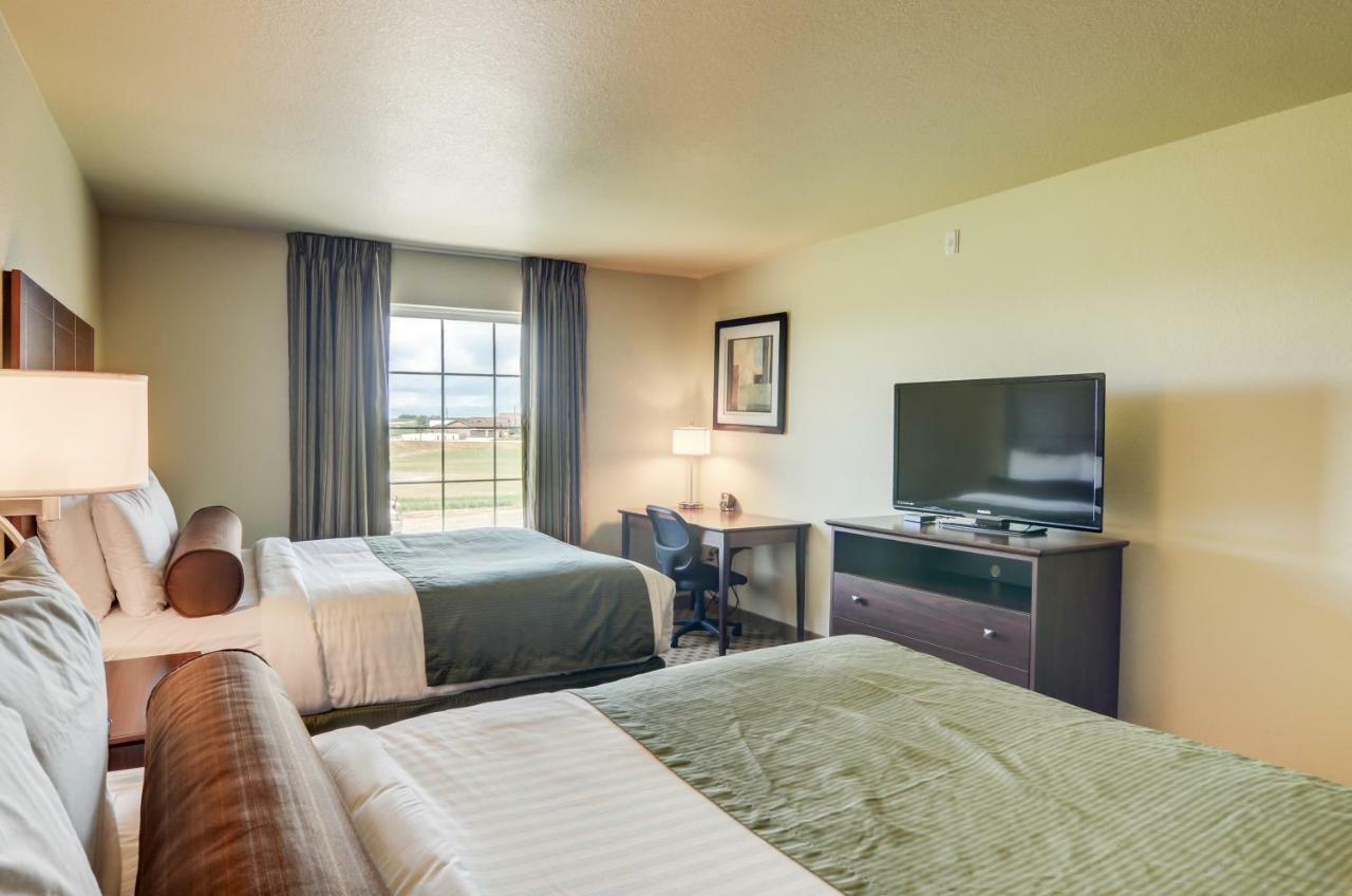 Cobblestone Inn & Suites-Kersey Exterior foto